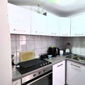 Malinska, apartman u blizini mora, 55 m2