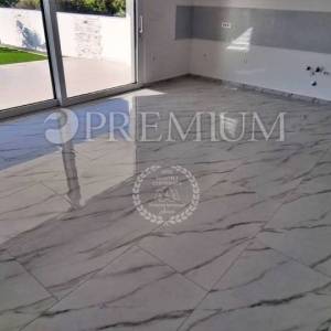Malinska, apartman u novogradnji, s pogledom na more!