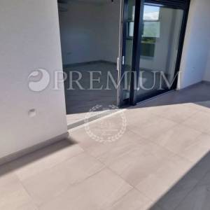 Malinska, apartman u novogradnji, s pogledom na more!