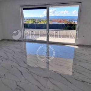 Malinska, apartman u novogradnji, s pogledom na more!