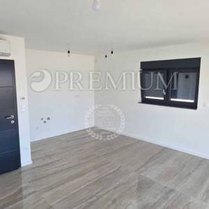 Malinska, apartman u novoj zgradi s pogledom na more!