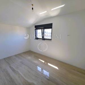 Malinska, apartman u novoj zgradi s pogledom na more!
