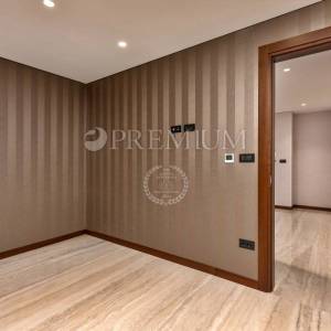 Malinska-apartman-u-prizemlju-s-okućnicom-i-bazenom! 