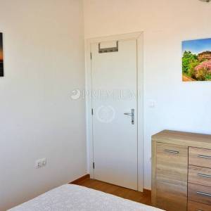 Malinska, komforni apartman s pogledom na more!