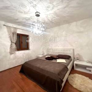Malinska, luksuzni apartman s vrtom 100 m od mora!