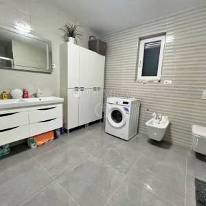 Malinska, luksuzni penthouse samo 100m od mora!