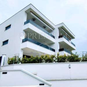 Malinska, moderan apartman s otvorenim pogledom na more!
