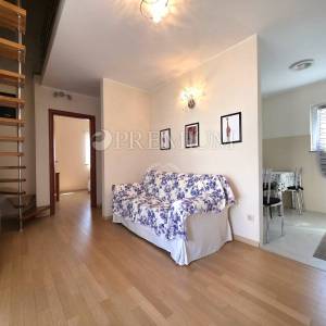 Malinska, namješten apartman na odličnoj lokaciji!