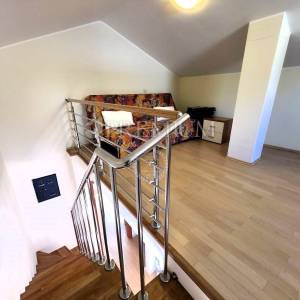 Malinska, namješten apartman na odličnoj lokaciji!