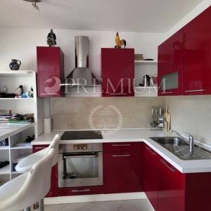 Malinska, namješten apartman na odličnoj lokaciji!