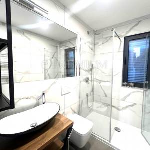 Malinska, namješten penthouse s pogledom na more!