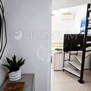 Malinska, namješteni apartman s panoramskim pogledom na more!