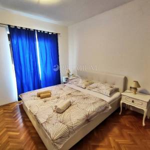 Malinska, prodaja apartmanske kuće s 6 stambenih jedinica!