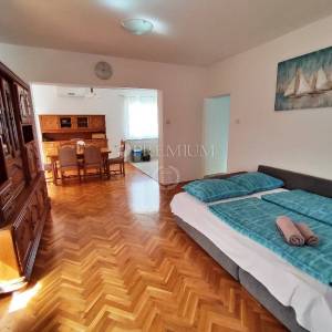 Malinska, prodaja apartmanske kuće s 6 stambenih jedinica!