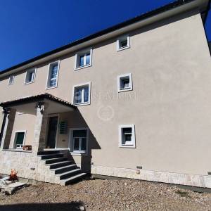 Malinska, prodaja, dvoetažni apartman u novogradnji!