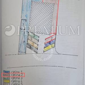 Malinska, širi centar, prodaja namještenog apartmana  s okućnicom 97 m2!!!