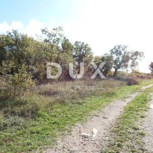 MARČANA - RAKALJ - građevinski teren 5205m2 sa pogledom na more za obiteljsku kuću / villu / apartmane / kuću za iznajmljivanje...