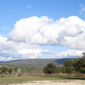 MARČANA - RAKALJ - građevinski teren 5205m2 sa pogledom na more za obiteljsku kuću / villu / apartmane / kuću za iznajmljivanje...