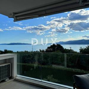 MARČELJEVA DRAGA - stan 95m2, DB+3S, 1.kat s panoramskim pogledom na more 
