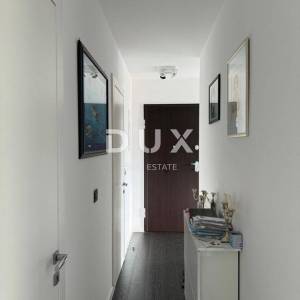 MARČELJEVA DRAGA - stan 95m2, DB+3S, 1.kat s panoramskim pogledom na more 