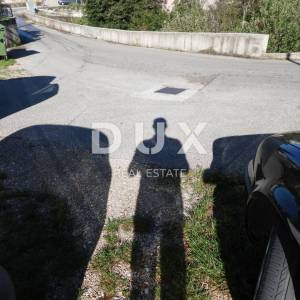 MARINIĆI - CENTAR - građ. teren 1750m2 za stambenu zgradu – stanove / poslovno- stambenu zgradu