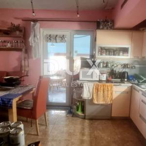 MARINIĆI, PETRCI - Kuća s pogledom na more