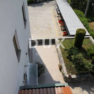 MARINIĆI-STUPARI -POSLOVNO STAMBENA samostojeća kuća