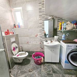 Martinkovec: kuća sa 3 apartmana, 2 km od Varaždinskih Toplica! 