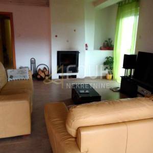 Matulji, 137.77m2, 3s+db, 2 lođe i balkon