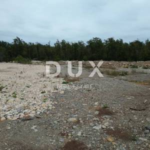 MATULJI, JURDANI, MALI BRGUD- građevinsko zemljište 17065m2 (9000m2 građevinsko) stambenu zgradu– stanove ili poslovno- stamben...