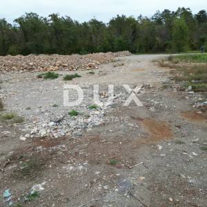 MATULJI, JURDANI, MALI BRGUD- građevinsko zemljište 17065m2 (9000m2 građevinsko) stambenu zgradu– stanove ili poslovno- stamben...