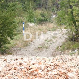 MATULJI, JURDANI, MALI BRGUD- građevinsko zemljište 17065m2 (9000m2 građevinsko) stambenu zgradu– stanove ili poslovno- stamben...