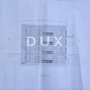 MATULJI, JURDANI, RUPA- građevinsko zemljište 9000m2 s GRAĐ. DOZVOLOM za halu i poslovno stambenu zgradu