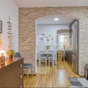 Matulji, Jušići, dva stana, ukupno 62m2
