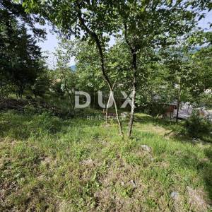 MATULJI, JUŠIĆI, JURDANI- kuća 340m2 s poslovnim prostorom + uređena okućnica 1400m2