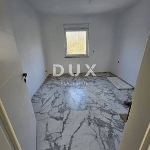 MATULJI, JUŠIĆI, JURDANI- stan 2. kat 87,74 m2 u novogradnji DB+2S s okućnicom 