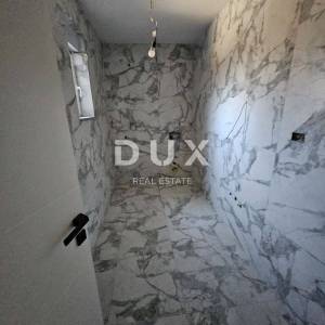 MATULJI, JUŠIĆI, JURDANI- stan 2. kat 87,74 m2 u novogradnji DB+2S s okućnicom 