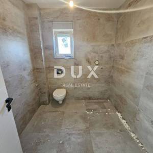MATULJI, JUŠIĆI, JURDANI- stan 2.kat, 64,19m2 u novogradnji DB+2S s okućnicom