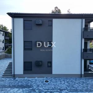 MATULJI, JUŠIĆI, JURDANI- stan prizemlje 62,34 m2 u novogradnji DB+2S s okućnicom
