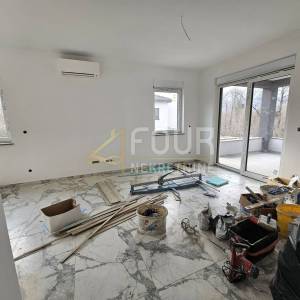 Matulji, Jušići, novogradnja, 82m2, 2s+db, terasa