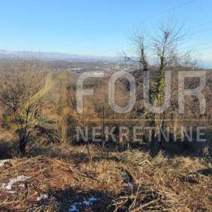 Matulji, kuća i 2 pomoćna objekta na zemljištu od 12.293m2