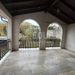 Matulji, kuća stambeno-poslovne namjene, 420m2