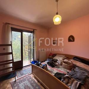 Matulji, kuća stambeno-poslovne namjene, 420m2