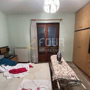 Matulji, kuća stambeno-poslovne namjene, 420m2
