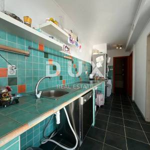 MATULJI, KUĆELI - Stan sa bajkovitim pogledom i šarmom