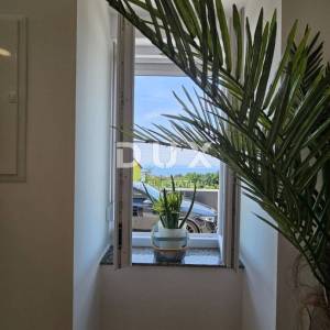 MATULJI, OKOLICA - 2S+DB, 80m2, novoadaptirani stan s pogledom na more