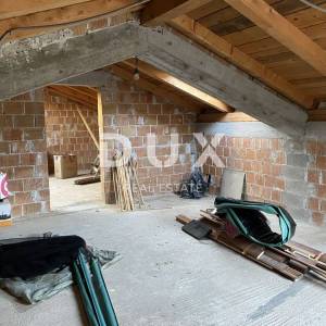 MATULJI, OKOLICA -  Kuća s bazenom za turistički najam