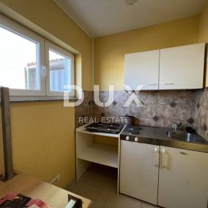 MATULJI, OKOLICA - poslovno stambena zgrada od 350 m2