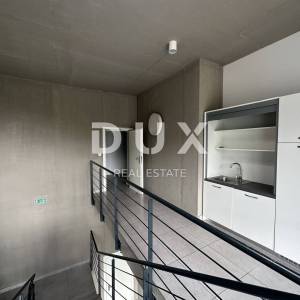 MATULJI - poslovni prostor 300m2 