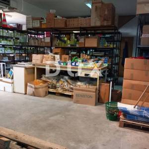 MATULJI - prodajno-proizvodni skladišni prostor 400m2 s 638m2 dvorišta
